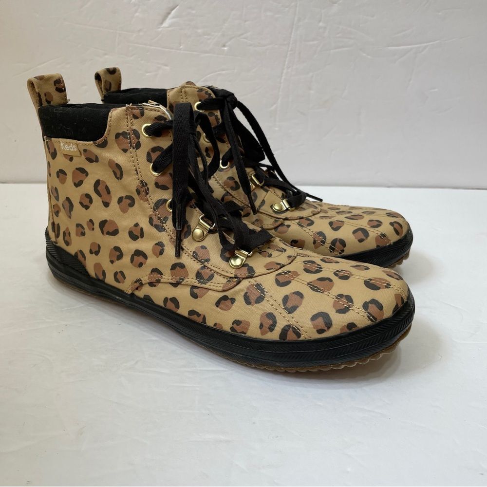 NEW WITHOUT TAGS KEDS‎ SCOUT WATER RESISTANT ANKLE BOOTS IN LEOPARD PRINT